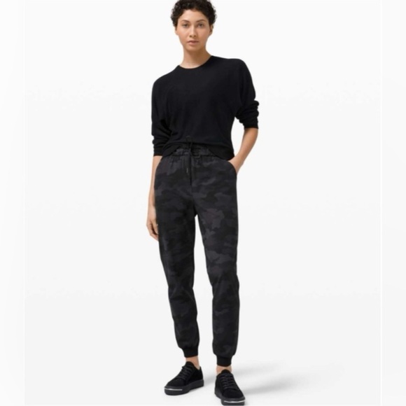 Lululemon Stretch High-Rise Jogger Heritage 365 Camo Deep Coal Multi Sz 8 - Picture 1 of 11